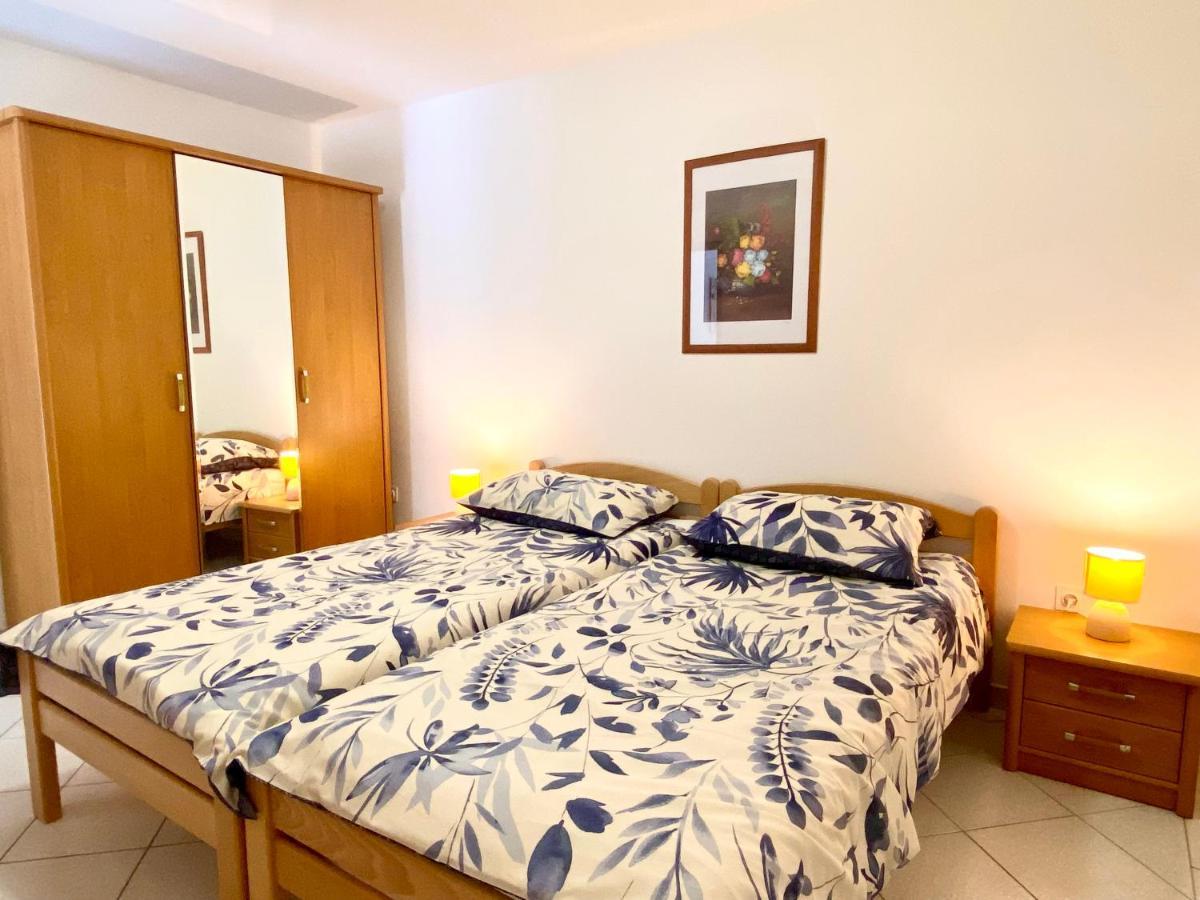 E & E Apartment เมดูลิน ภายนอก รูปภาพ
